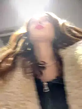 Snapshot of Times__Square chatting on 12/03/24, 07:10 Times Square online show from 12/03/24, 07:10