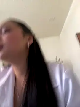 gabyaridi online show from 11/12/25, 02:28