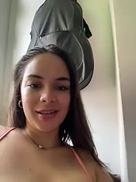 Snapshot of gabyaridi chatting on 02/25/26, 12:15 gabyaridi online show from 02/25/26, 12:15