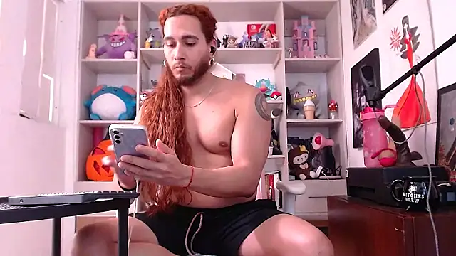 Snapshot of Sodom_333 chatting on 02/06/25, 06:13 Sodom 333 online show from 02/06/25, 06:13