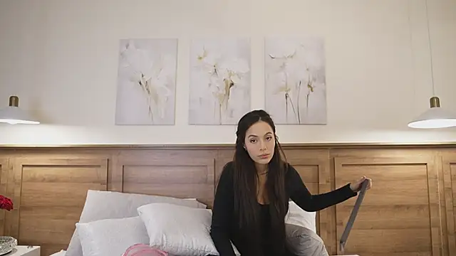 Amber Rush  online show from 03/23/26, 10:36