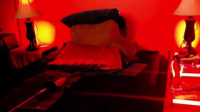 JenniferCD online show from 11/22/25, 07:13