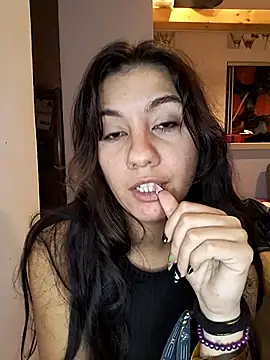 blvckbabyweed07 online show from 11/13/25, 12:42