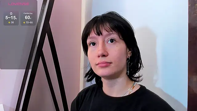 lizzy davis 1 online show from 12/19/25, 11:50