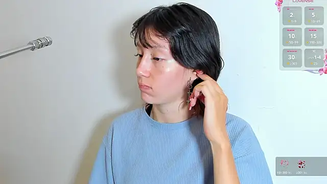 lizzy davis 1 online show from 03/16/26, 04:07