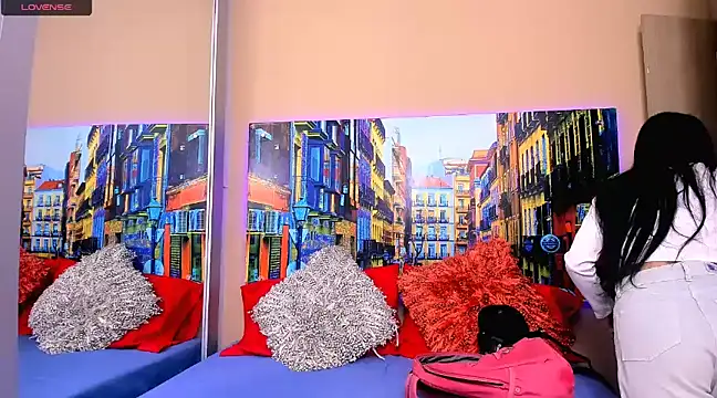 CristalLoren online show from 02/11/25, 12:27