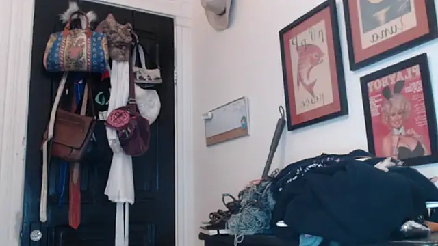 fern4ever online show from 11/19/25, 11:38