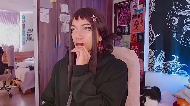 melissahowl online show from 11/05/25, 06:08