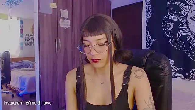 melissahowl online show from 04/22/26, 10:44