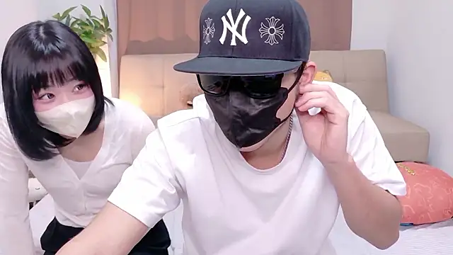 Mia--meow online show from 11/08/25, 04:12