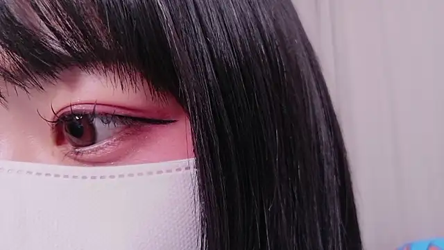 Mia--meow online show from 12/21/25, 12:56