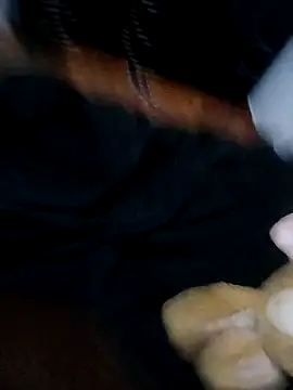 Snapshot of morenogts69 chatting on 01/09/25, 03:04 morenogts69 online show from 01/09/25, 03:04