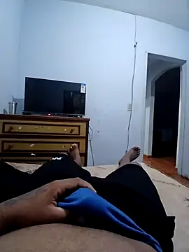 Snapshot of morenogts69 chatting on 01/16/25, 03:46 morenogts69 online show from 01/16/25, 03:46