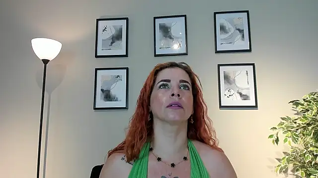 Snapshot of HannaBrave chatting on 03/21/26, 07:17 HannaBrave online show from 03/21/26, 07:17
