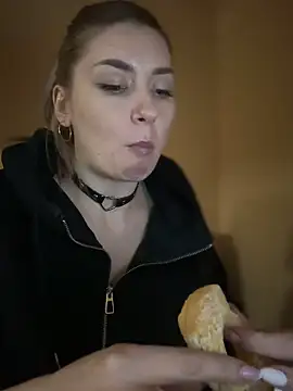 Crazy-Rosa online show from 01/12/25, 03:57