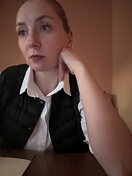 Crazy-Rosa online show from 03/12/25, 05:07