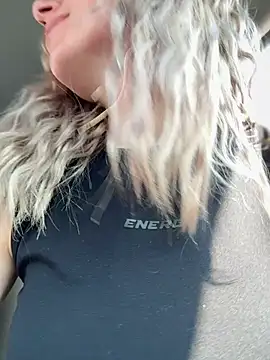 Crazy-Rosa online show from 03/16/25, 09:27