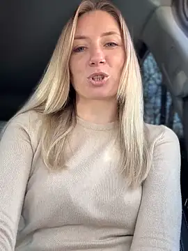 Crazy-Rosa online show from 11/12/25, 08:37