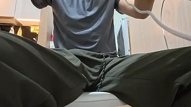 YunheLEE online show from 01/15/26, 01:05