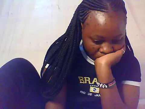 EBONYVANILLA02 online show from 10/17/25, 01:20