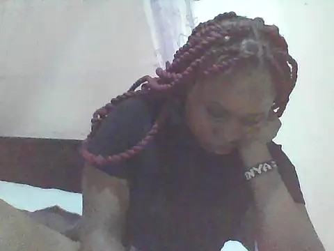 EBONYVANILLA02 online show from 05/01/26, 06:07