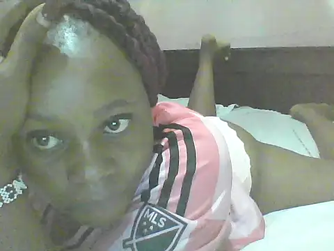 EBONYVANILLA02 online show from 05/10/26, 06:29