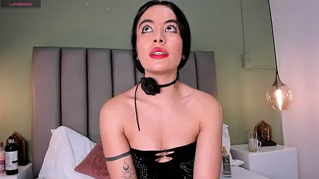 Samaanthaa  online show from 02/13/25, 06:48