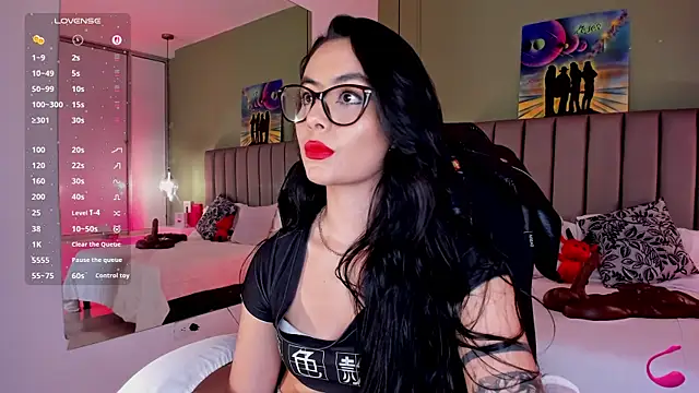 Samaanthaa  online show from 11/15/25, 03:59