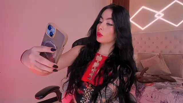 Snapshot of Samaanthaa_ chatting on 02/27/26, 12:27 Samaanthaa online show from 02/27/26, 12:27