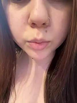 Marylallka5 online show from 03/04/25, 07:51