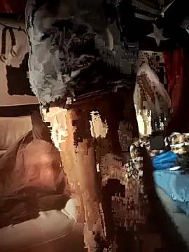 Gillygilly76 online show from 02/12/26, 07:25