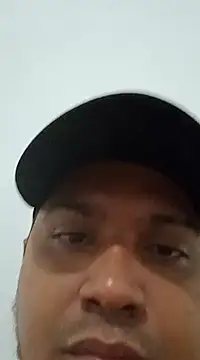 Snapshot of alex_martinez16 chatting on 01/11/25, 04:59 alex martinez16 online show from 01/11/25, 04:59