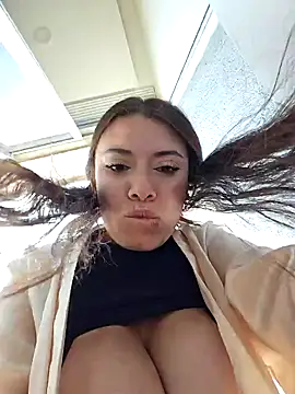 valery mora online show from 01/21/25, 05:20