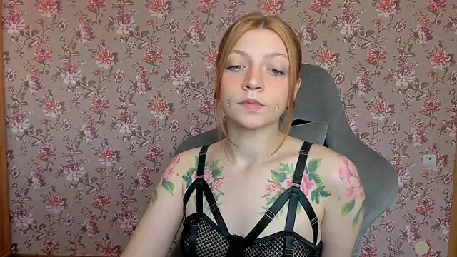Snapshot of Lolly_Haze chatting on 06/09/26, 04:13 Lolly Haze online show from 06/09/26, 04:13