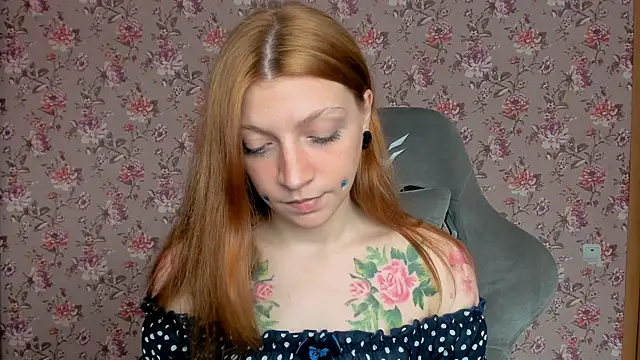 Snapshot of Lolly_Haze chatting on 06/13/26, 04:10 Lolly Haze online show from 06/13/26, 04:10