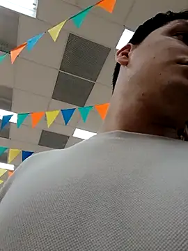  Ottis  online show from 03/18/25, 08:04