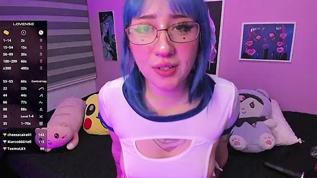 Snapshot of Miwa_violet chatting on 03/21/25, 12:18 Miwa violet online show from 03/21/25, 12:18