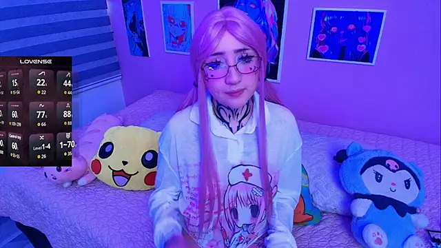 Miwa violet online show from 02/09/26, 10:03