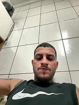 Snapshot of Christopherreis chatting on 10/14/25, 12:22 Christopherreis online show from 10/14/25, 12:22