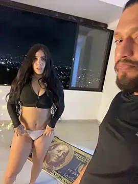 Cuteandhornyy online show from 03/13/26, 04:52