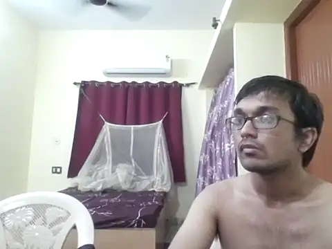 THE NAKED BOY online show from 11/13/25, 04:06