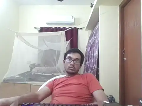 THE NAKED BOY online show from 02/07/26, 09:40