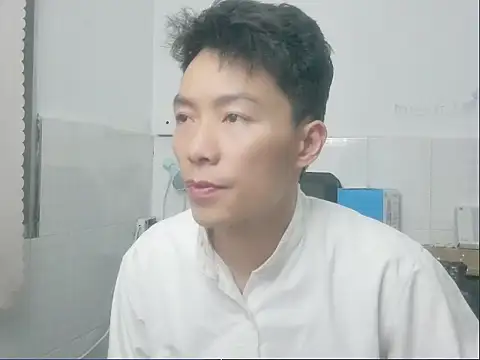 xhqds online show from 12/02/24, 12:40