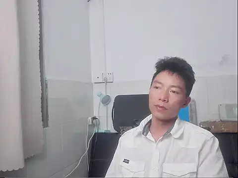 xhqds online show from 12/11/24, 01:28