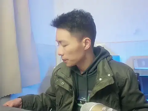 xhqds online show from 12/29/24, 09:52