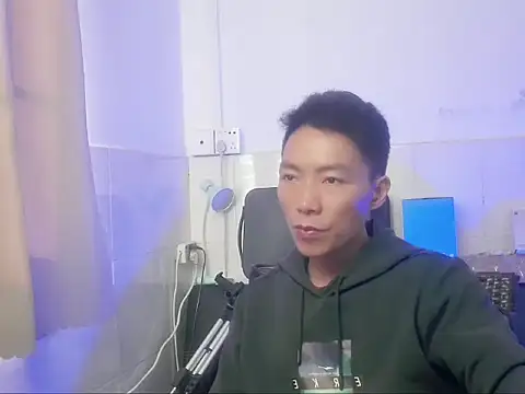 xhqds online show from 12/31/24, 07:31