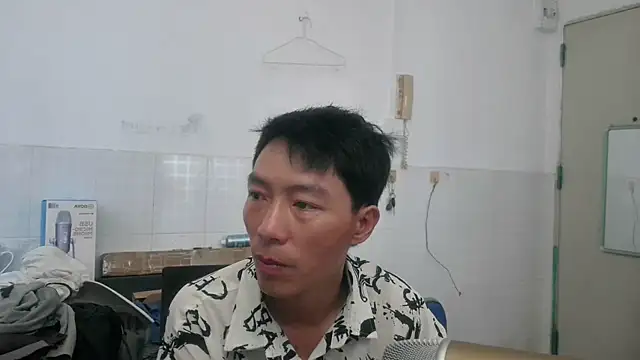 Snapshot of xhqds chatting on 04/21/26, 04:52 xhqds online show from 04/21/26, 04:52