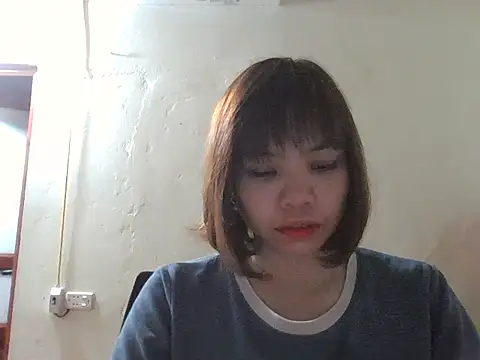 Angela-Eira online show from 10/06/25, 09:01