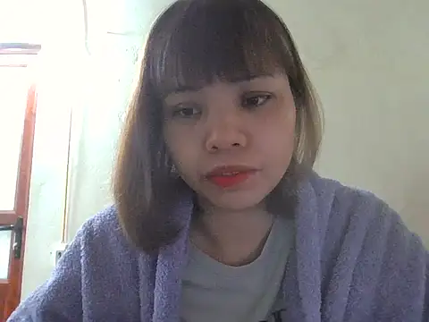 Angela-Eira online show from 11/23/25, 12:21