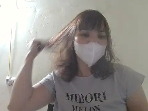 Angela-Eira online show from 04/05/26, 11:51